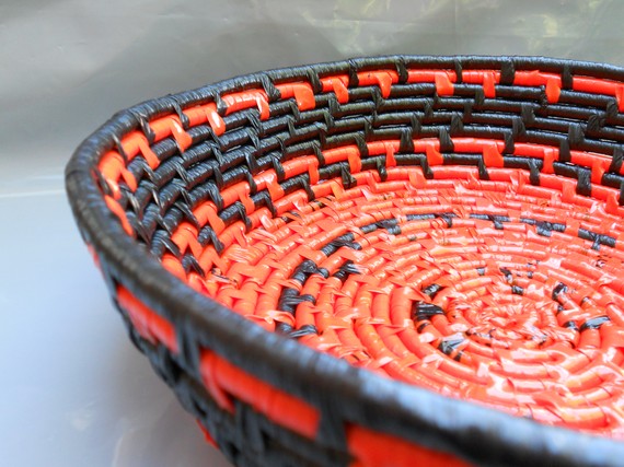 celebrate-green-plastic-bag-basket